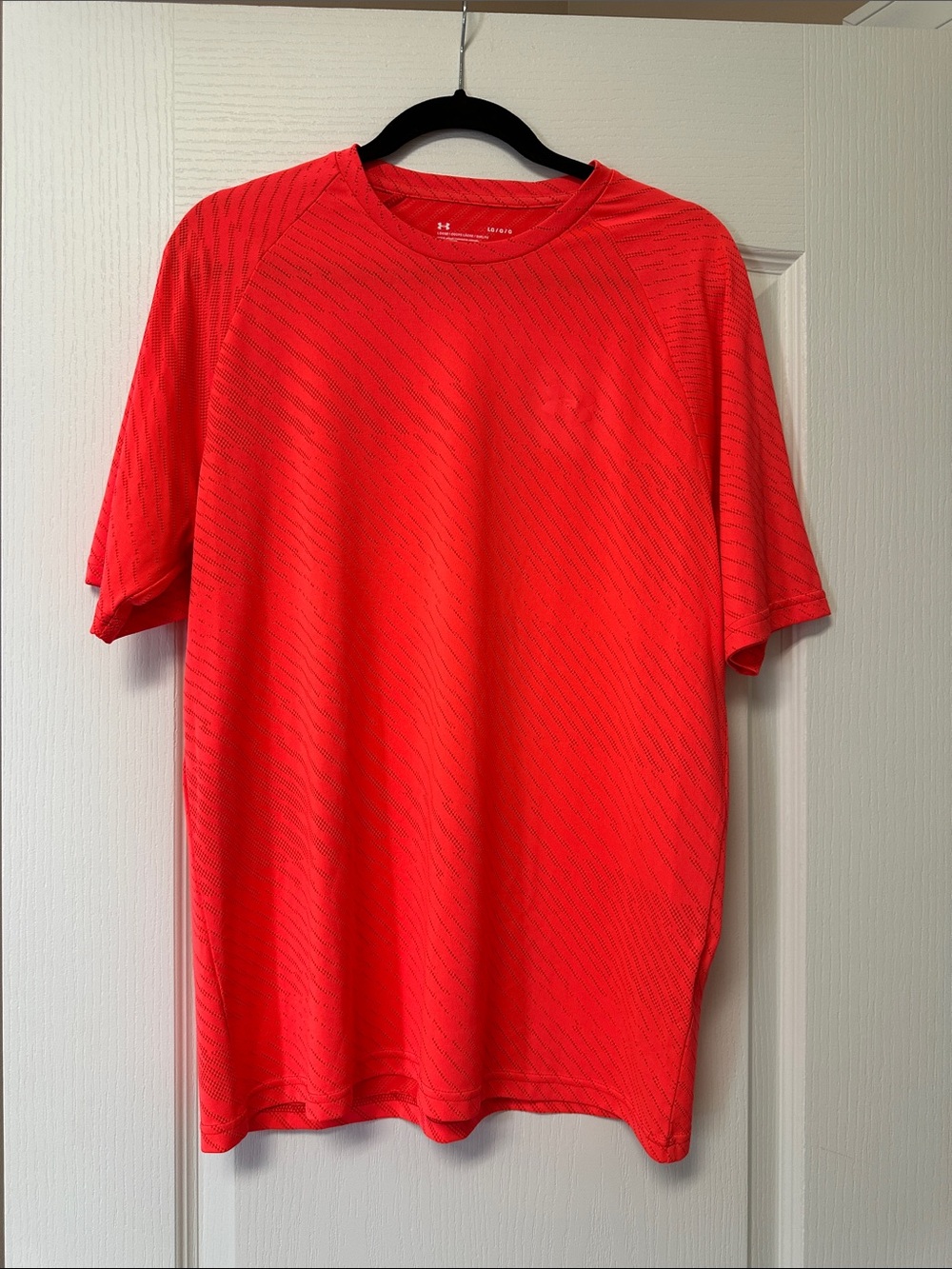 Under Armour Men’s Red Short Sleeve Performance Tee